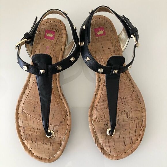 Elaine Turner Thong Sandal - Picture 2 of 8